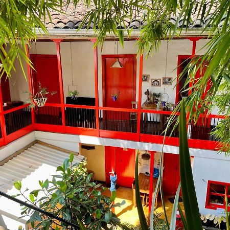Hostal Tralala Саленто Экстерьер фото
