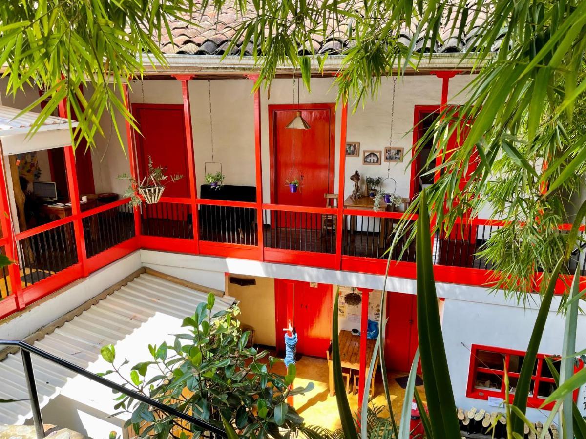 Hostal Tralala Саленто Экстерьер фото