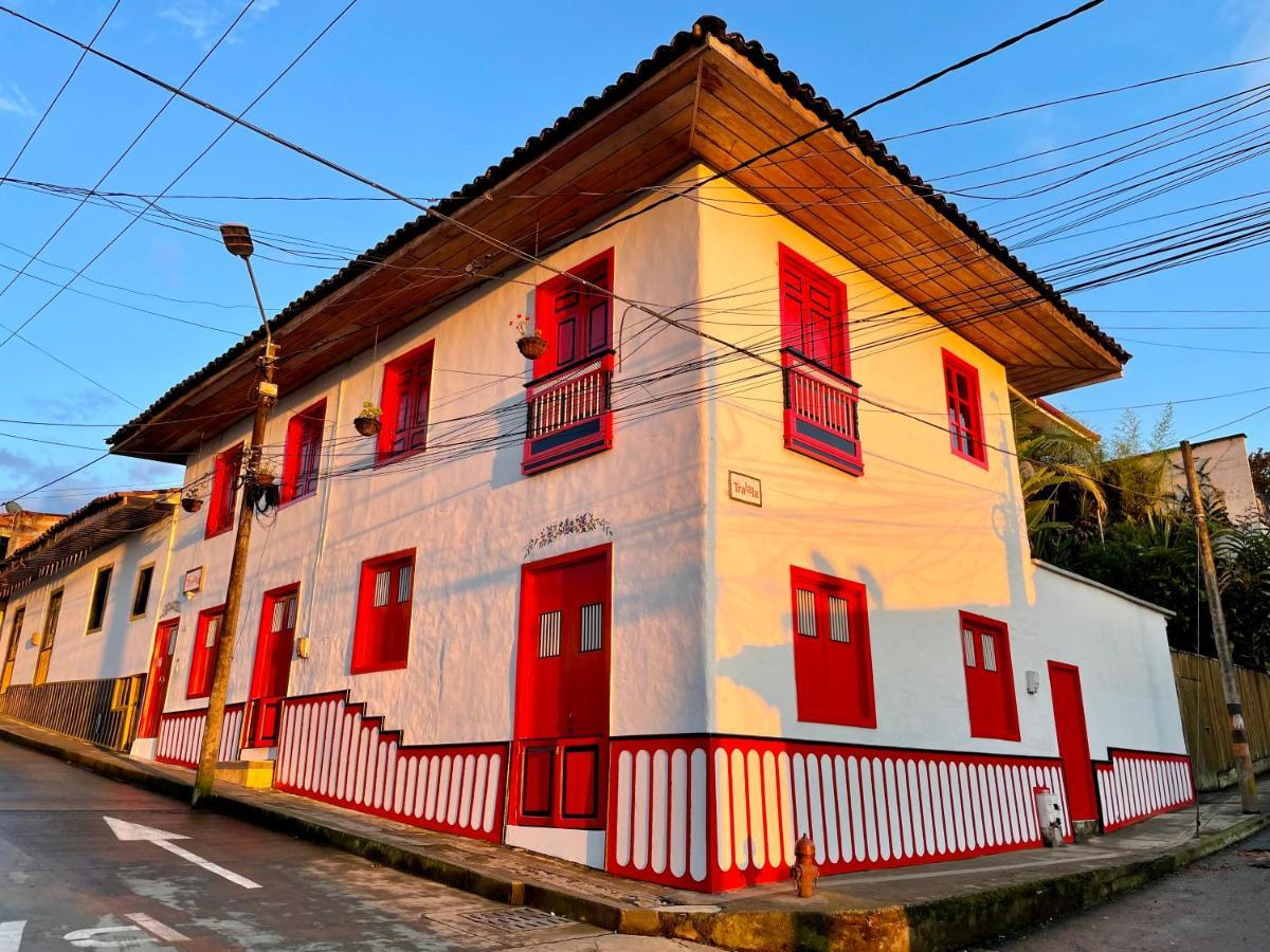 Hostal Tralala Саленто Экстерьер фото