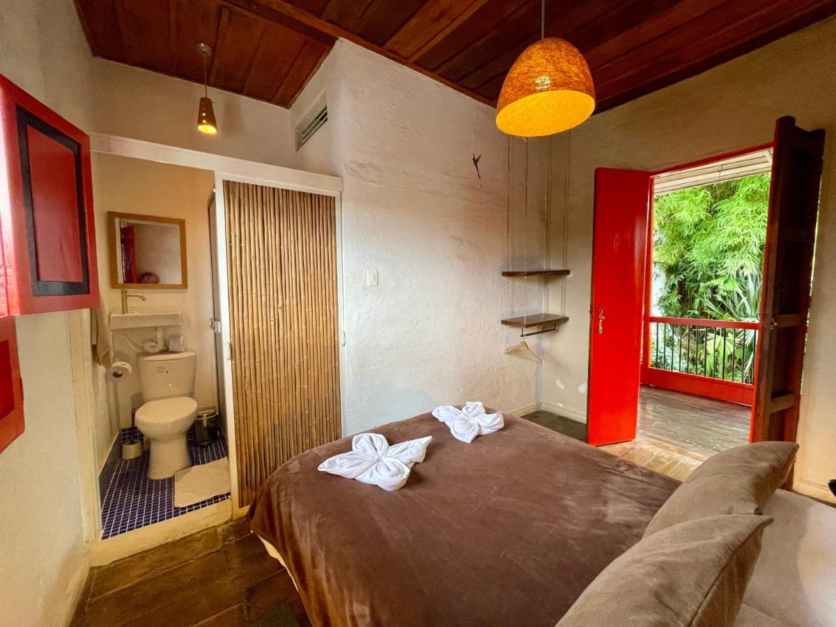 Hostal Tralala Саленто Экстерьер фото